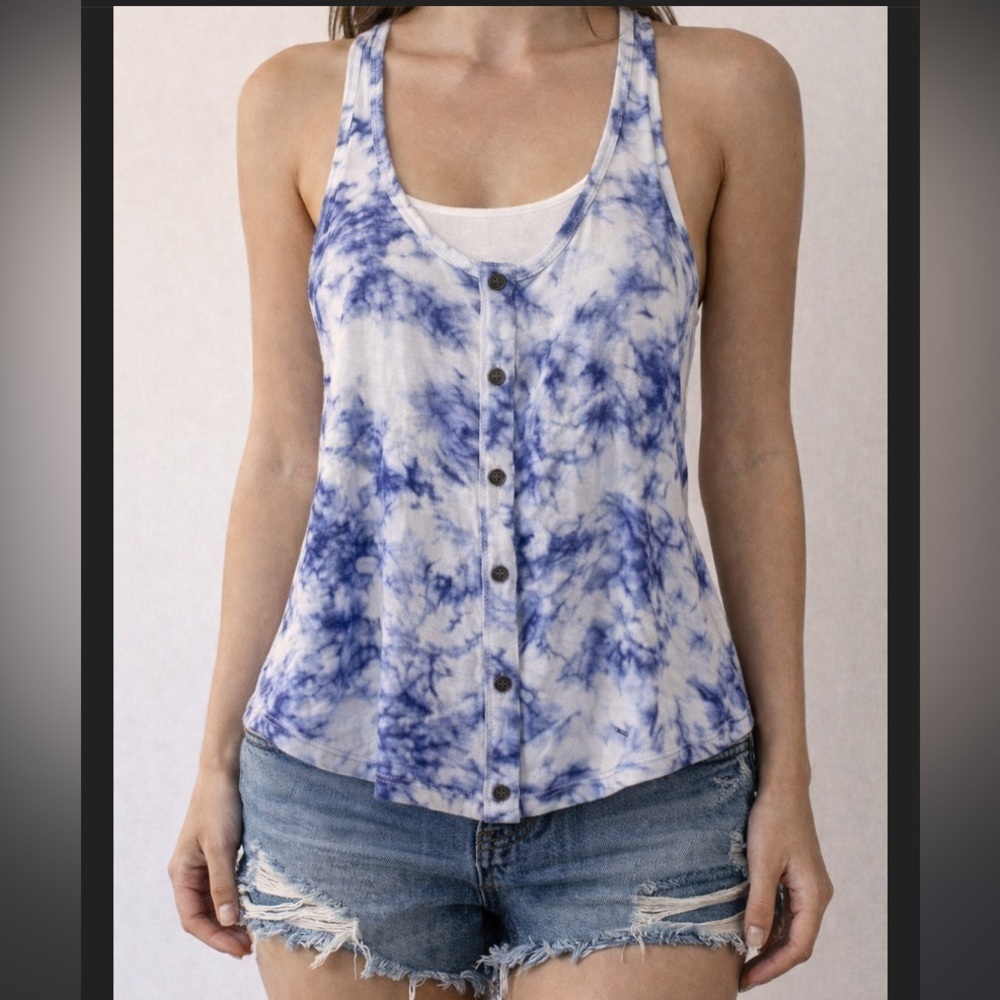 NWT blue tie-dye Hollister racerback tank soft summer top casual chic Size Small